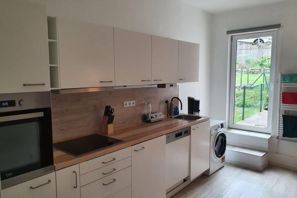 Ehem. Berg Apotheke Apartment ซังคท์อันเดรอัสแบร์ก ภายนอก รูปภาพ